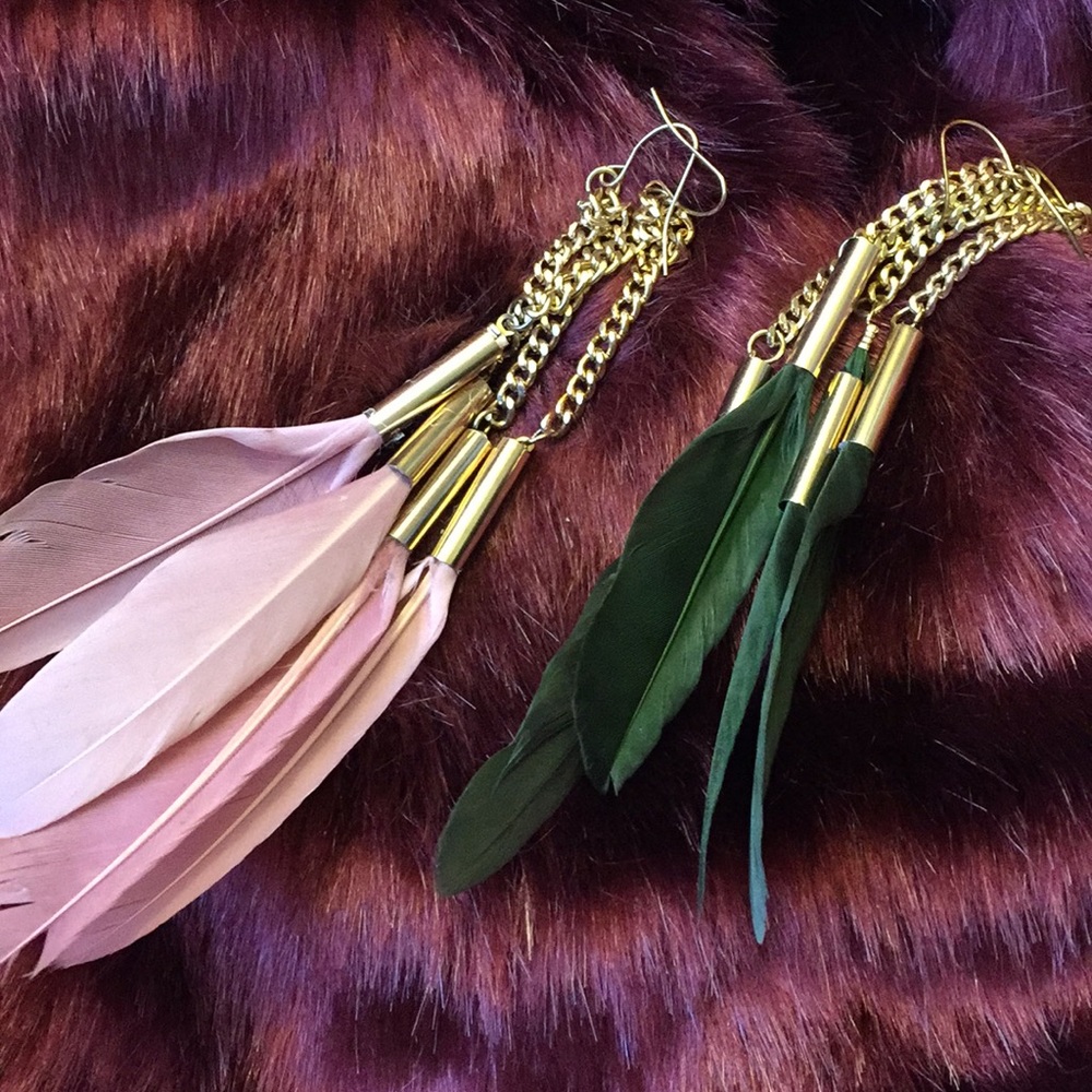 Feather And Chain